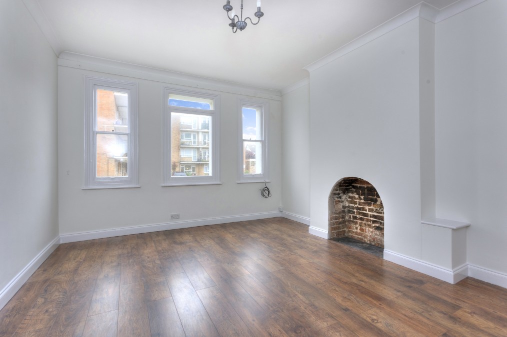 Kingsway, Hove, BN3