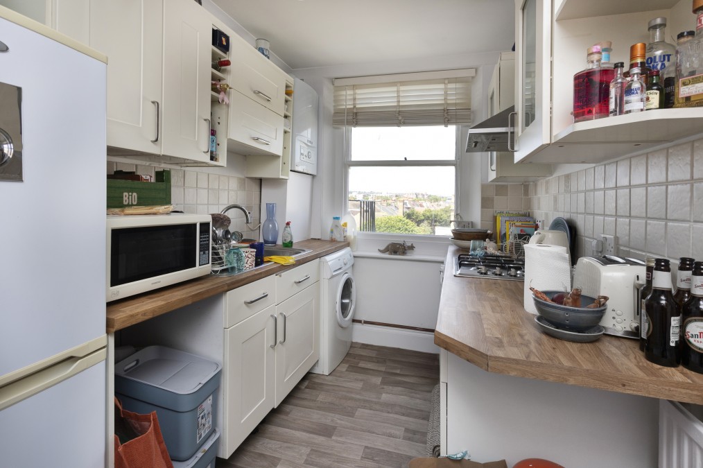 Kingsway, Hove, BN3