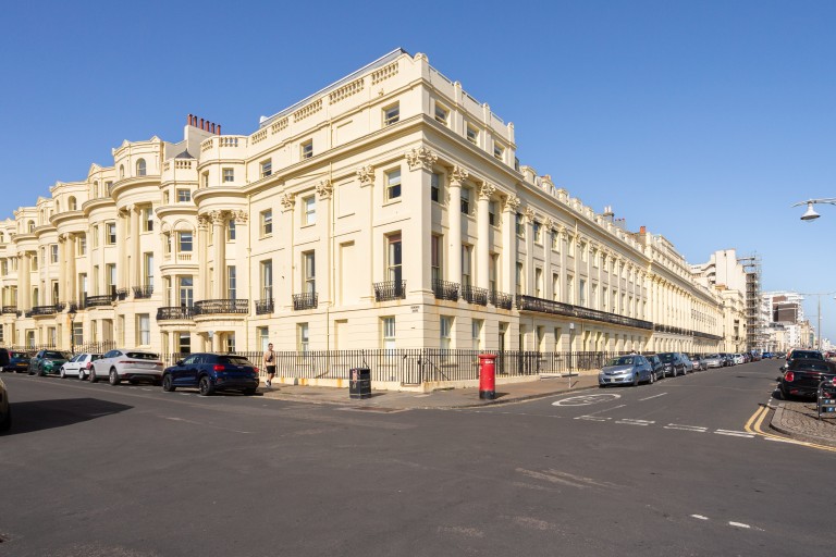 18 Brunswick Terrace, Hove, BN3