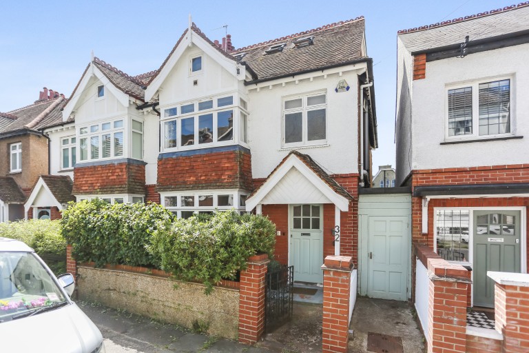 Lorna Road, Hove, BN3