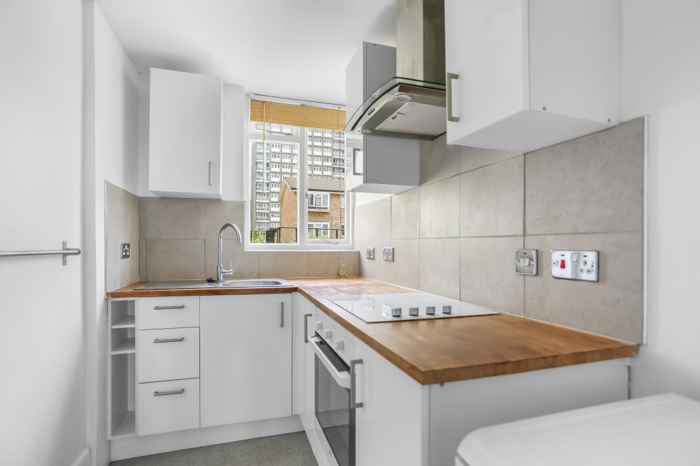 11 Dorset Gardens, Brighton, BN2