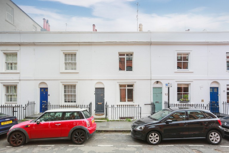 Robert Street, Brighton, BN1