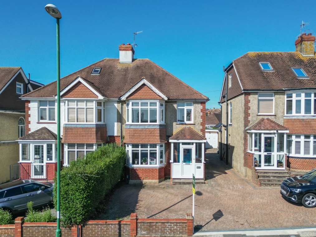 Mile Oak Road, Southwick, BN42