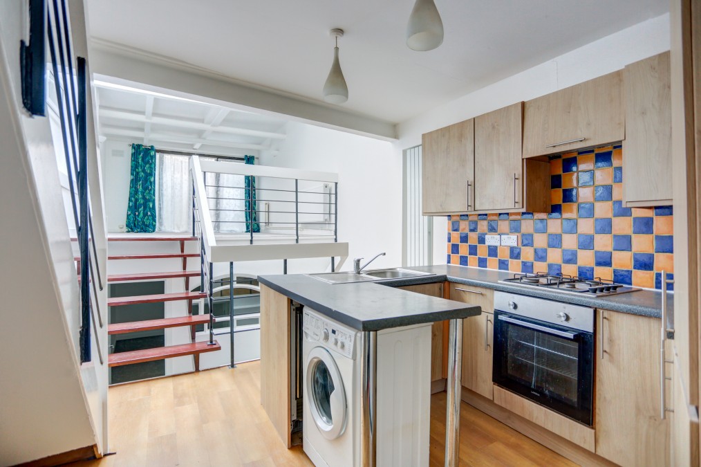 Pool Passage, Brighton, BN1