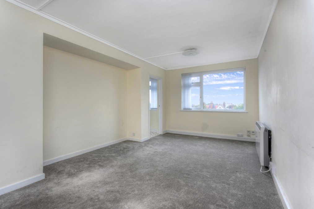 Grand Avenue, Hove, BN3