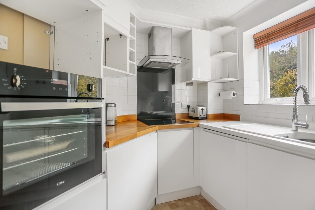 London Road, Brighton, BN1