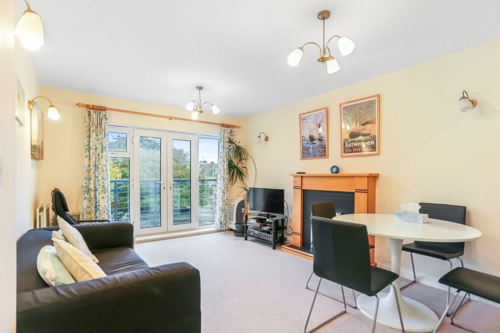 Lansdowne Road, Lansdowne Court, BN3