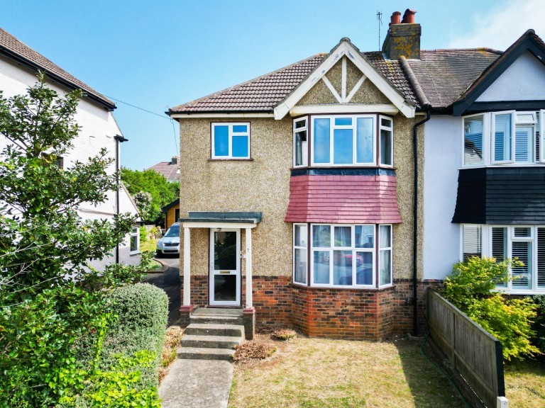 Acacia Avenue, Hove, BN3