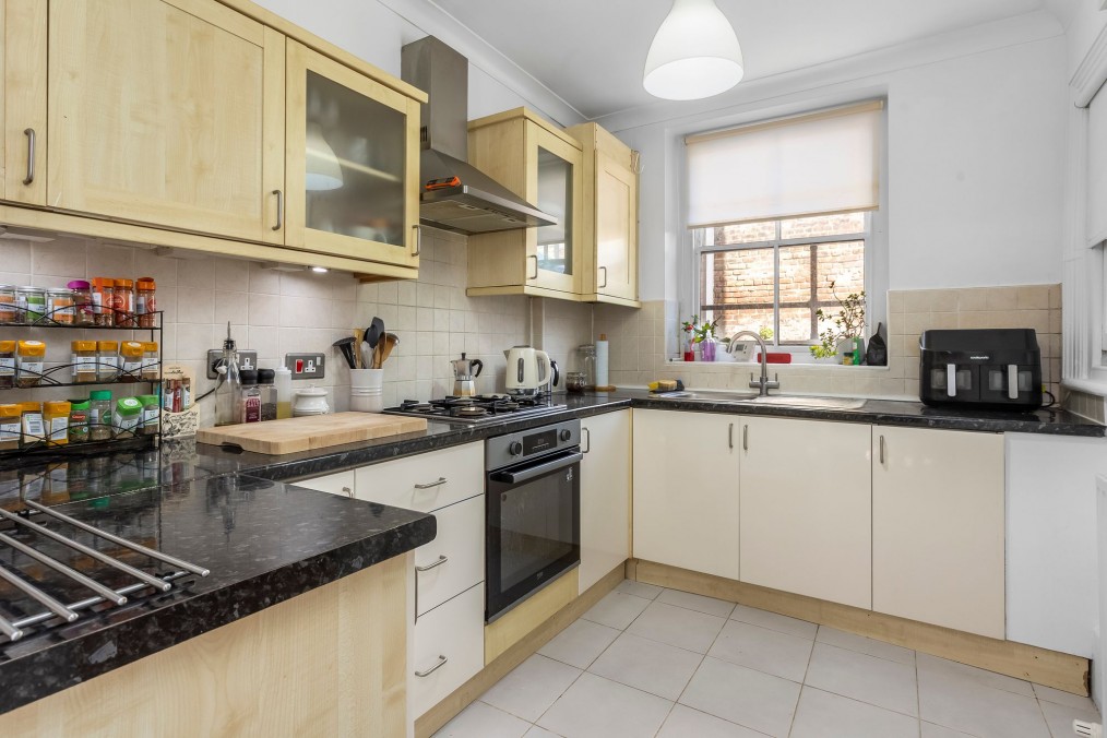 Fourth Avenue, Hove, BN3