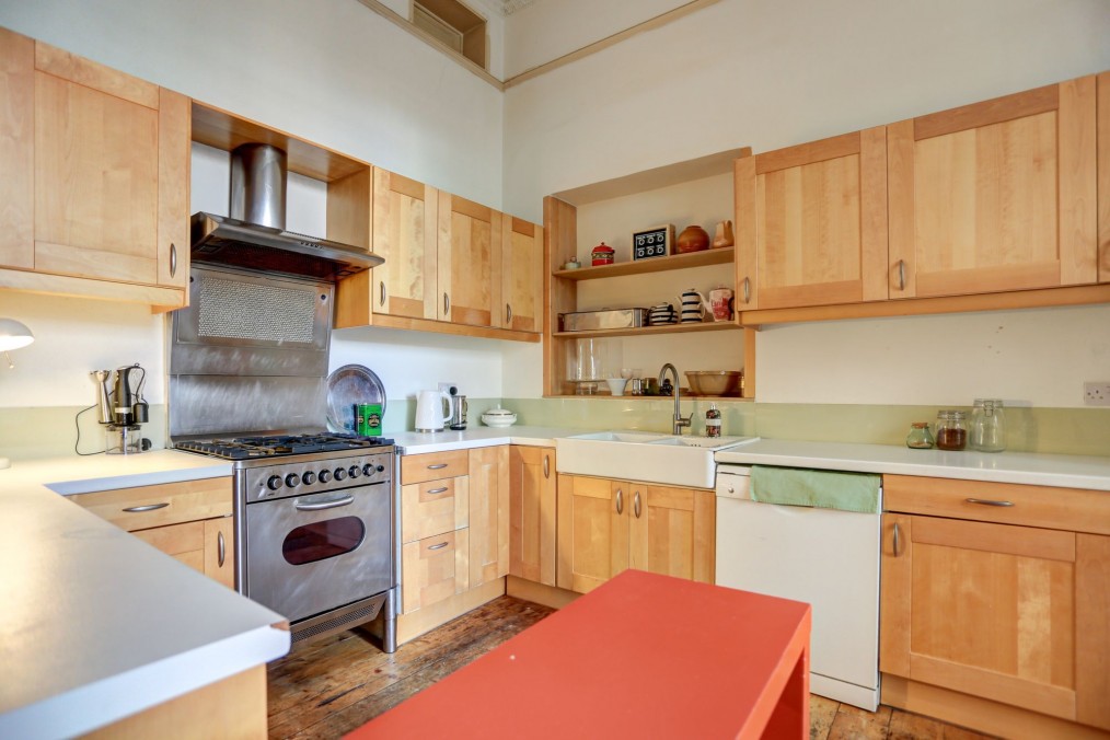 Adelaide Mansions, Hove, BN3