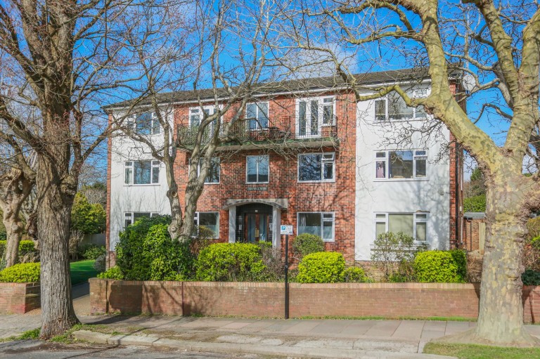 Harrington Road, Cornwall House, BN1