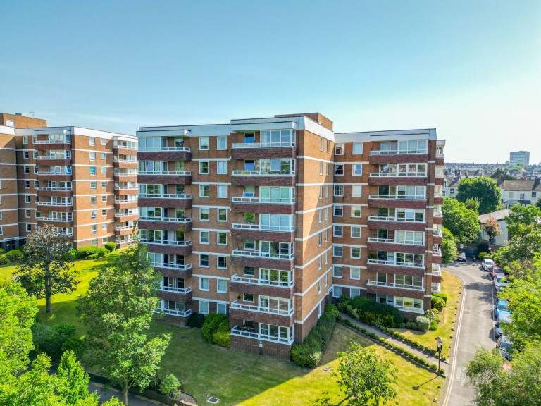 Preston Park Avenue, Brighton, BN1