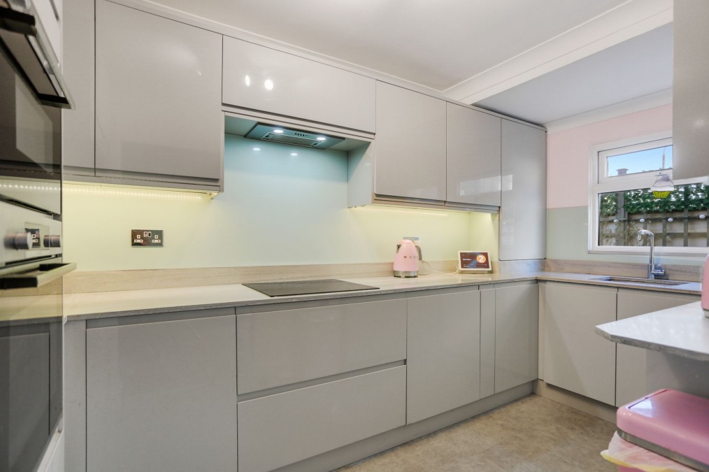 Mile Oak Road, Portslade, BN41