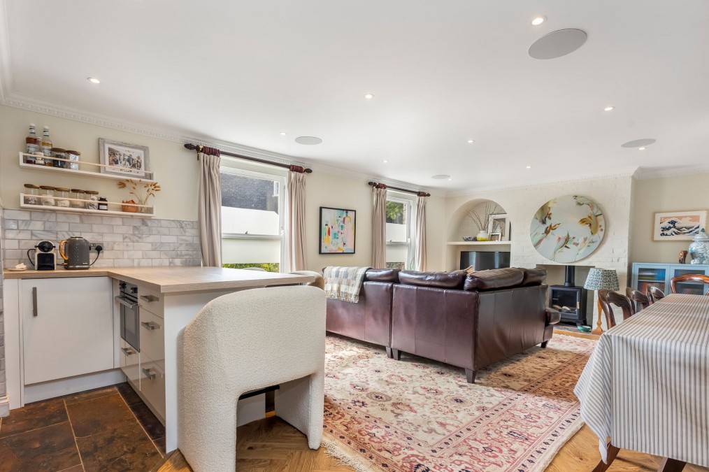 Old London Road, Wootten House, BN1
