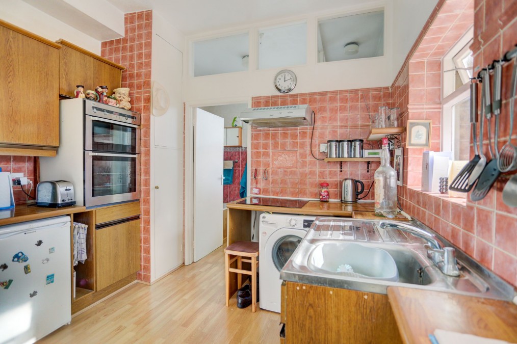 Lansdowne Place, Hove, BN3