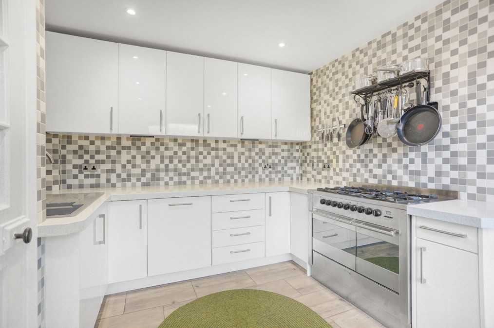 Sharpthorne Crescent, Portslade, BN41