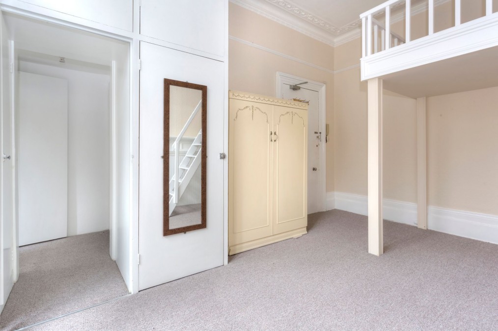 34 First Avenue, Hove, BN3