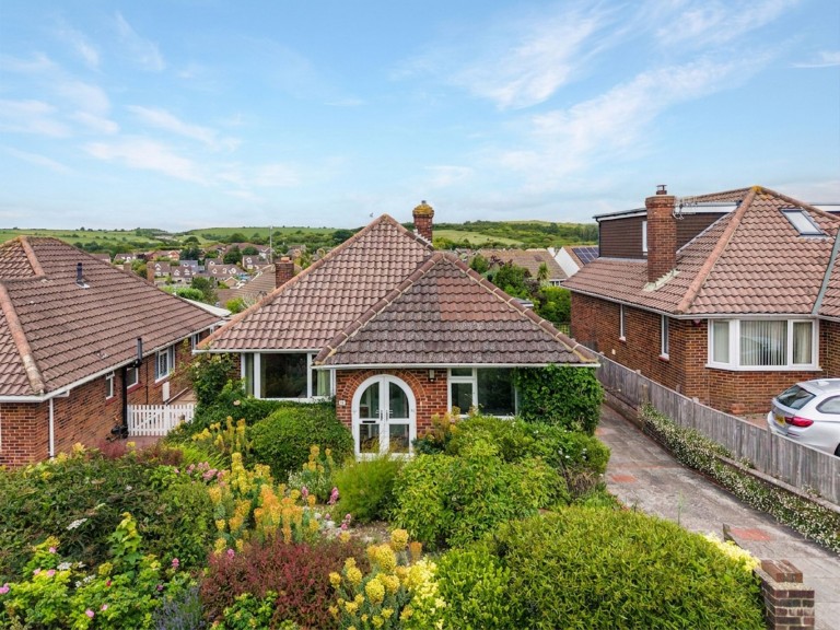 St. Helens Drive, Hove, BN3