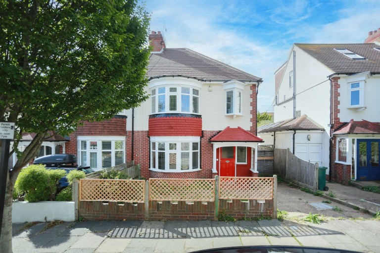 Woodhouse Road, Hove, BN3