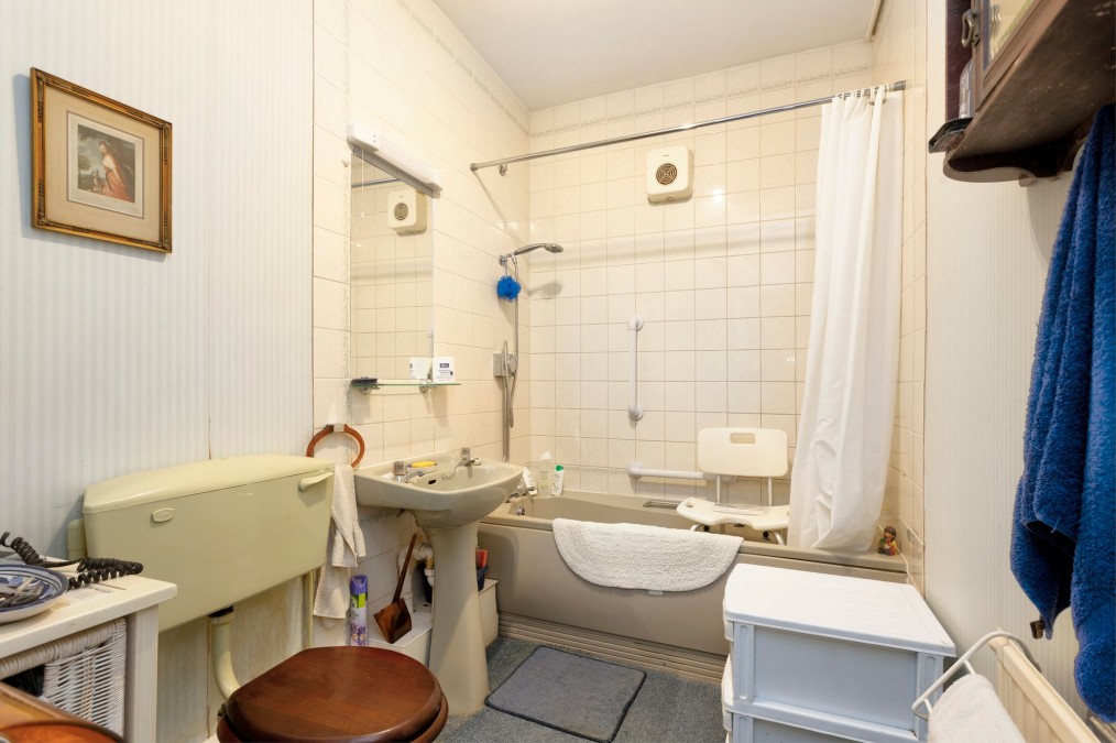 Second Avenue, Hove, BN3