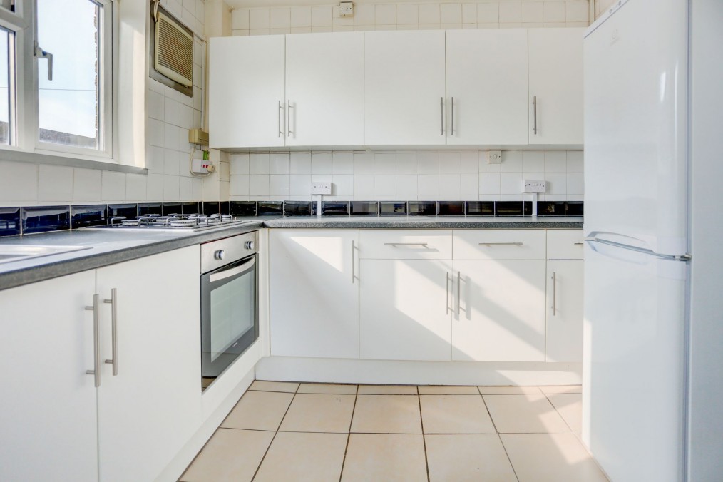 Beeding Avenue, Hove, BN3