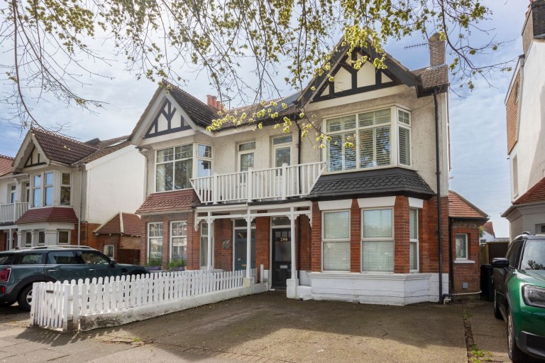 New Church Road, Hove, BN3