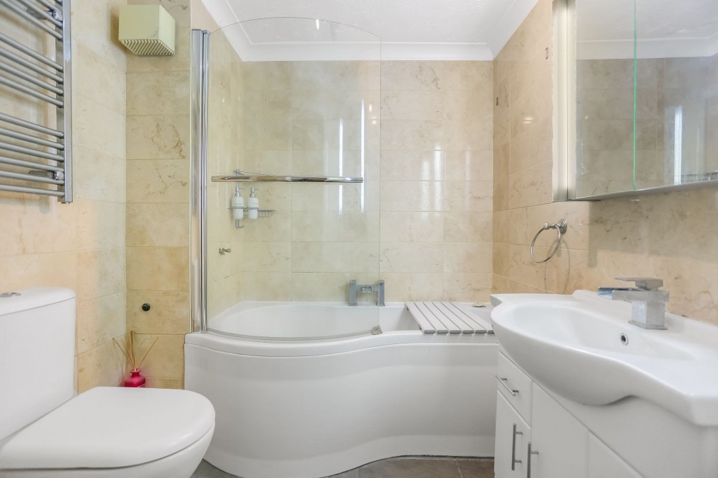 London Road, Patcham, BN1