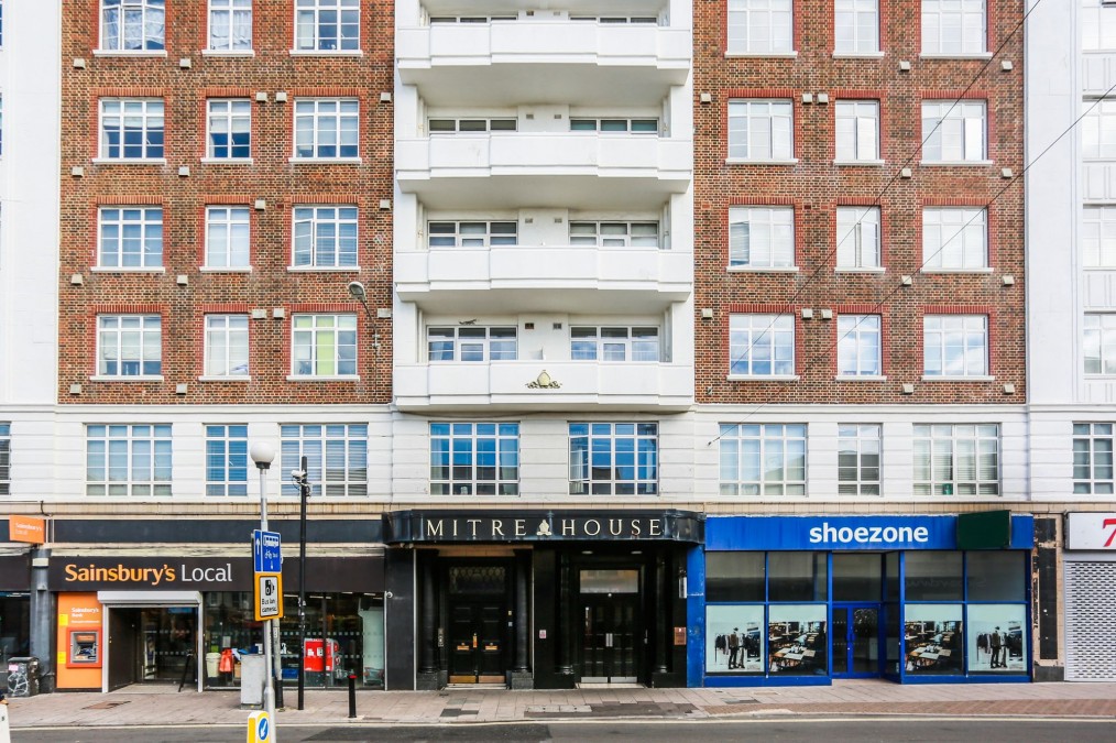 Western Road, Mitre House, BN1