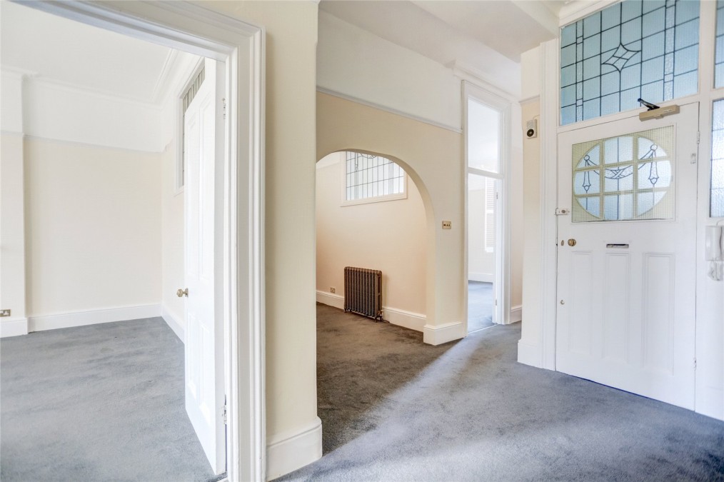 Palmeira Square, Hove, BN3