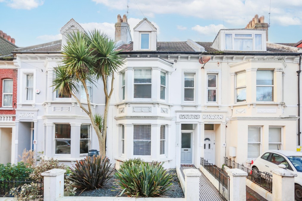 Connaught Road, Hove, BN3