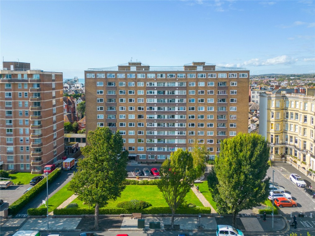 Coombe Lea, Grand Avenue, Hove, BN3