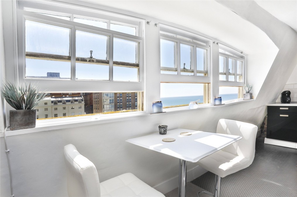 Regency Square, Brighton, BN1