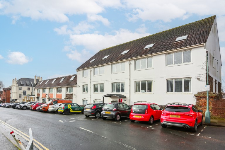 Jasmine Court, Holland Road, Hove, BN3