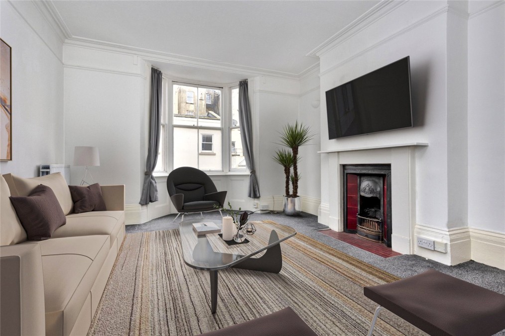 Farm Road, Hove, BN3