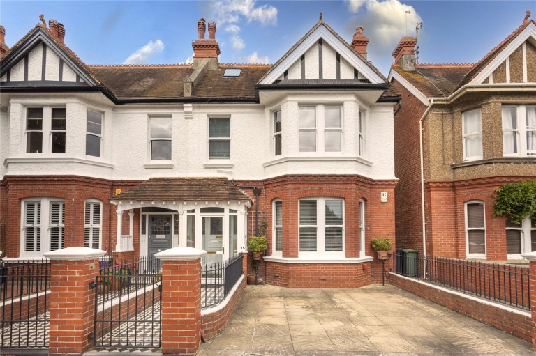 Vallance Road, Hove, BN3