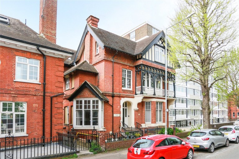 Cromwell Road, Hove, BN3