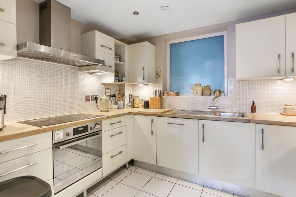 Kingscote Way, Horsted Court, BN1