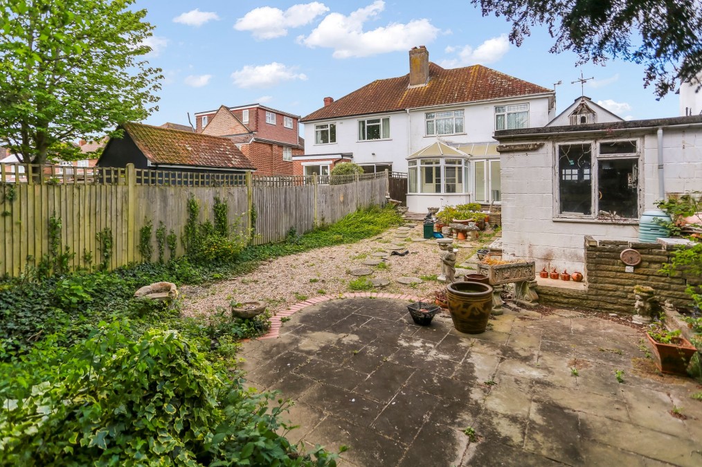 Hangleton Road, Hove, BN3
