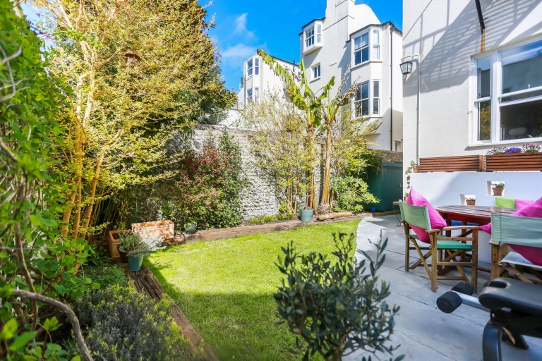 Holland Mews, Hove, BN3