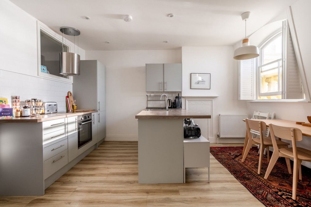 8 Brunswick Terrace, Hove, BN3