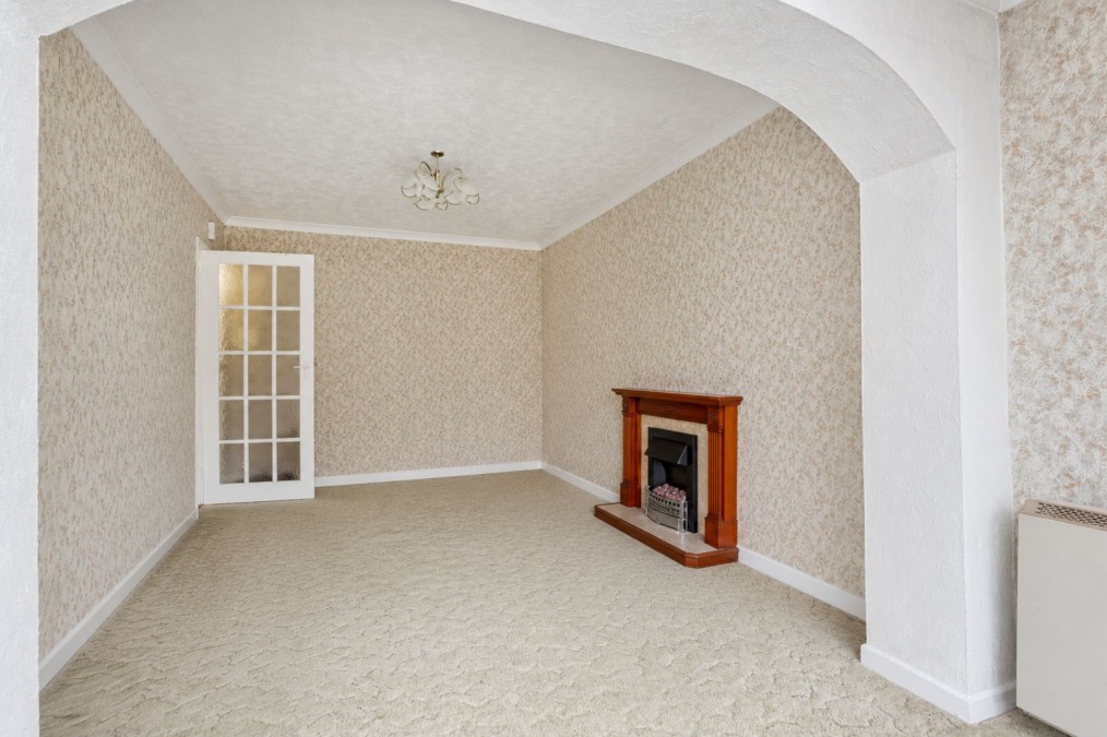 Mile Oak Road, Portslade, BN41