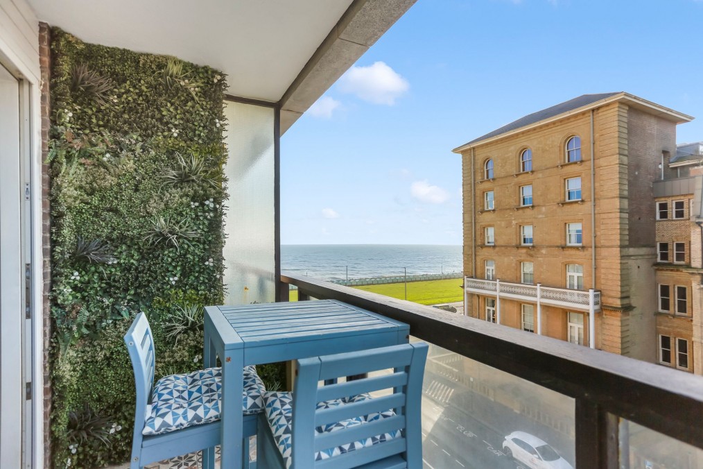 Queens Gardens, Hove, BN3