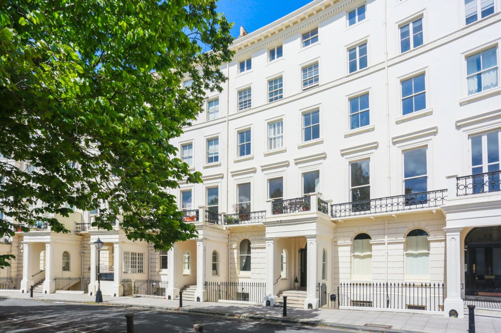 Adelaide Crescent, Hove, BN3