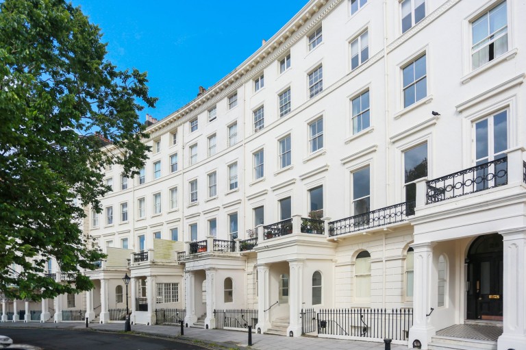 Adelaide Crescent, Hove, BN3