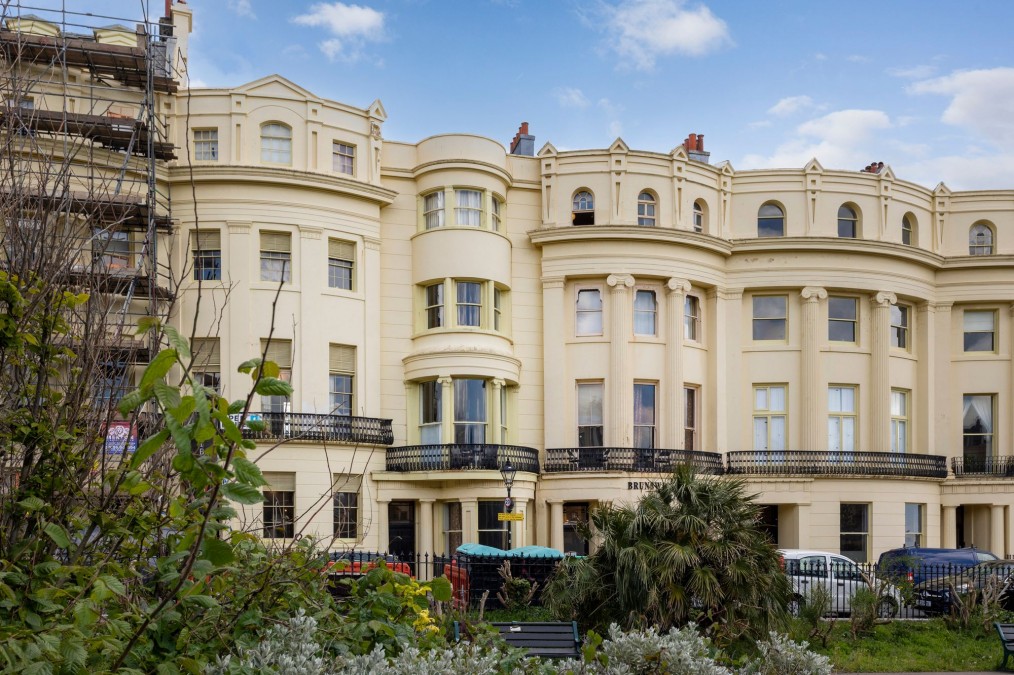 12 Bruswick Square, Hove, BN3