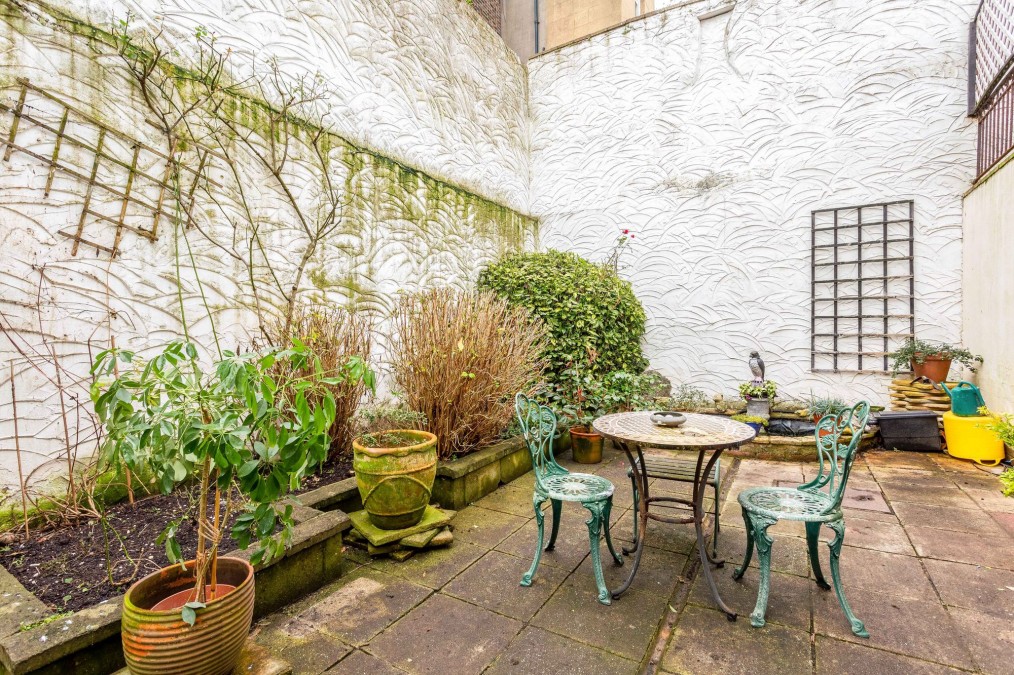 Bristol Gardens, Brighton, BN2