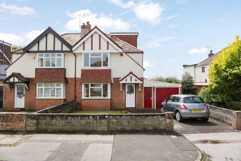 The Crescent, Southwick, BN42