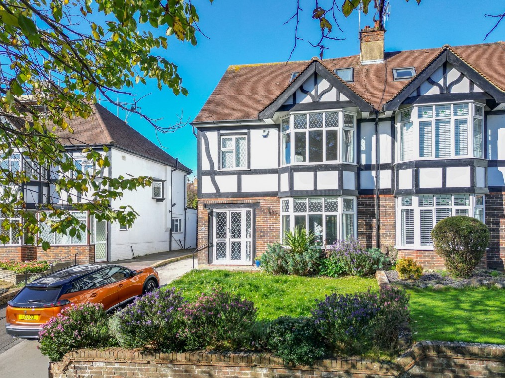 Park View Road, Hove, BN3