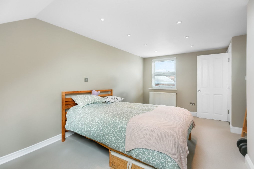 Poynter Road, Hove, BN3