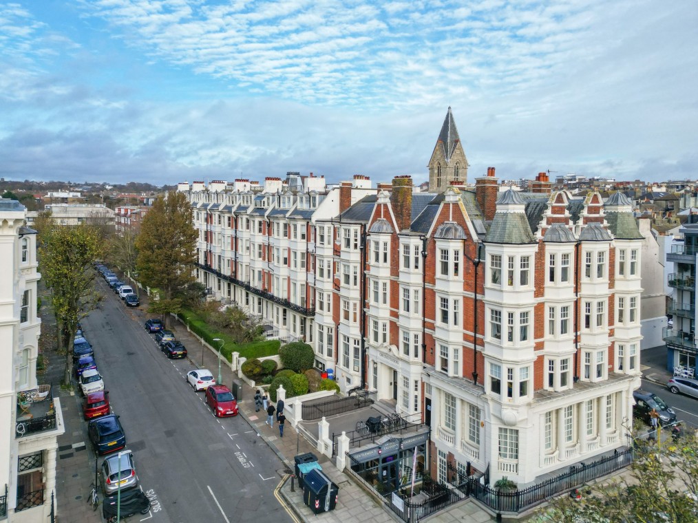 Holland Road, Hove, BN3